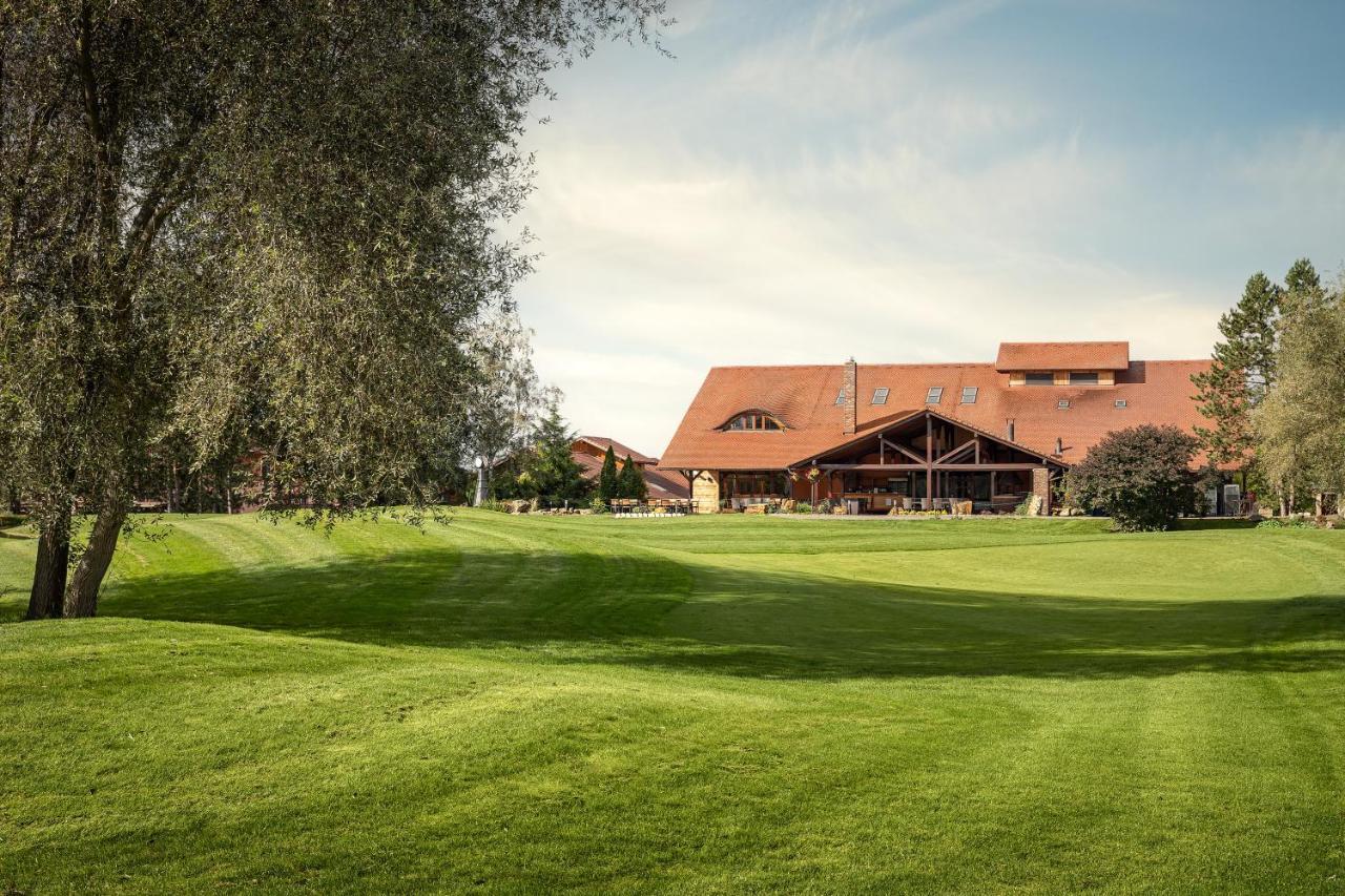 Dritec Golf & Spa Kuneticka Hora מראה חיצוני תמונה